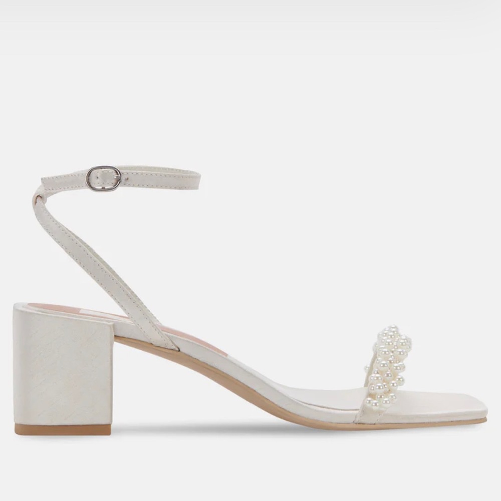 NWT Dolce Vita Zalima Heels Vanilla Pearls 9.5